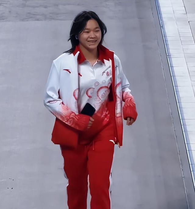 全红婵首秀夺冠！总分235.86，单人赛取消原因曝光，有长远打算