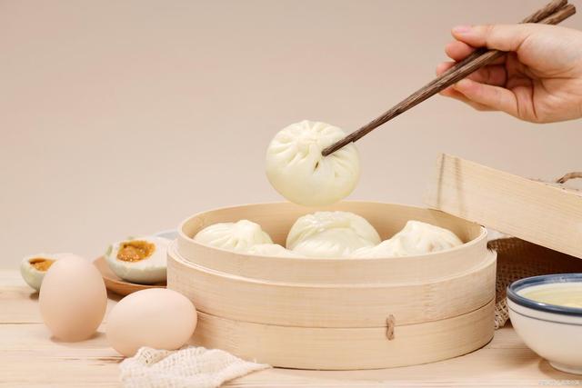 我国癌症高发，都是包子惹的祸？提醒：3种食物才是“含铝大户”