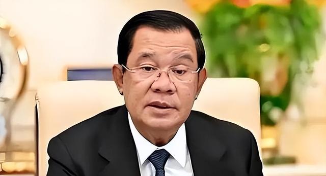 4比2，泰国最新民调出炉，佩通坦想官复原职，中方说了句公道话