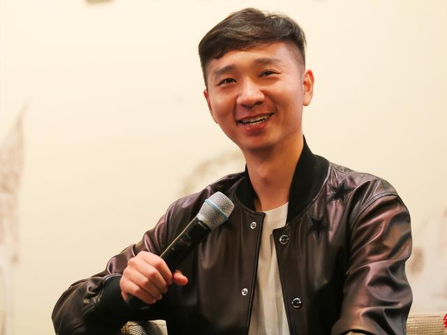 从春晚台柱子到被“封杀”23年，如今王者归来，让无数观众笑着笑着就红了眼睛