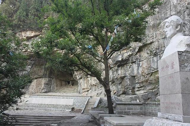 待济南天朗气清，来一场自驾山、村、溪、湖之旅散散心吧！