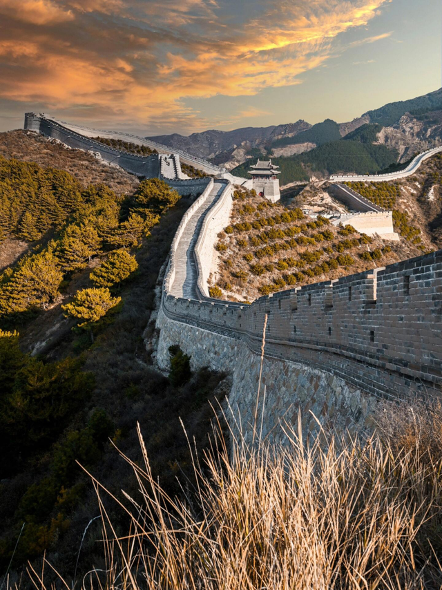 中国十大雄关，你能说出几个？给个提示，山海关排第一