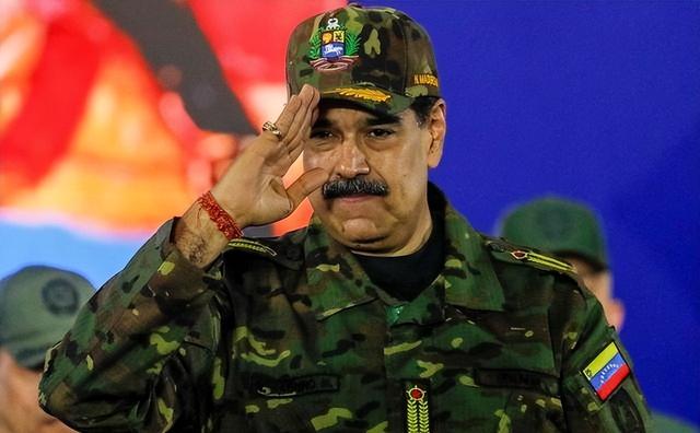 大家都被特朗普骗了 , 出兵委内瑞拉只是幌子 , 真正目标已布局8年​