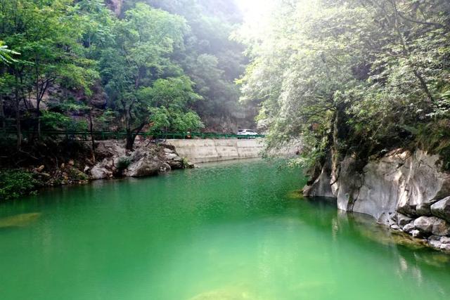 逃离高温，在月亮峡过一场25℃的盛夏!