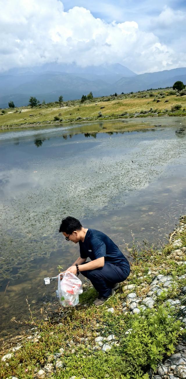 洲长有约：垃圾洲会客厅在丽江举行，“碳中和火炬”照亮雪山未来