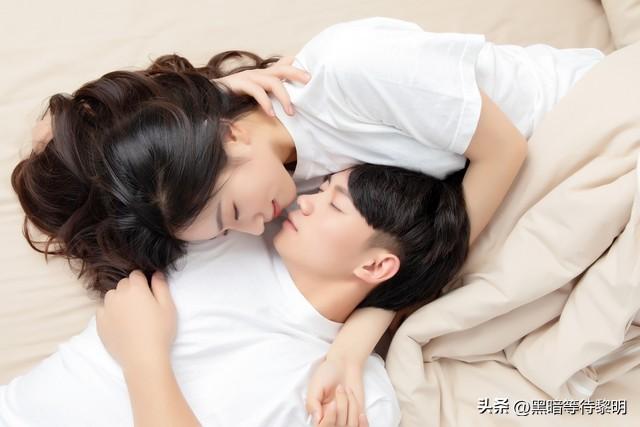 全世界告诉女人和男人结婚要有房有车，唯独没有告诉女人这些