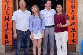 邓博回归宴透露更多细节，不忍妈妈受煎熬，认亲前已主动私信妈妈图片