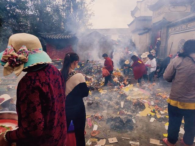 今日中元节！不论多忙，建议“1要躲，2要吃，3注意”，别大意了