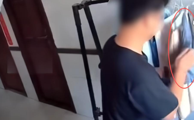 男子多次偷女内裤后续！偷窃过程流出，嘴脸曝光，女子称：可贵咧