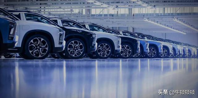 新能源车渗透率破 51.6%！中国汽车正式进入 “电车过半	” 时代