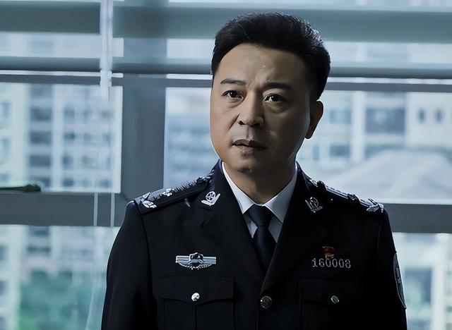 入行30年戏红人不火，老戏骨张晞临为爱晚婚	，51岁喜提二胎