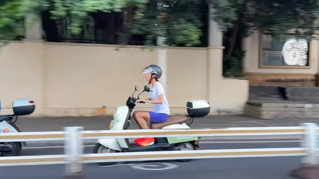 解聘传闻真相大白2个月，女护士张水华近况曝光	，白岩松没说错