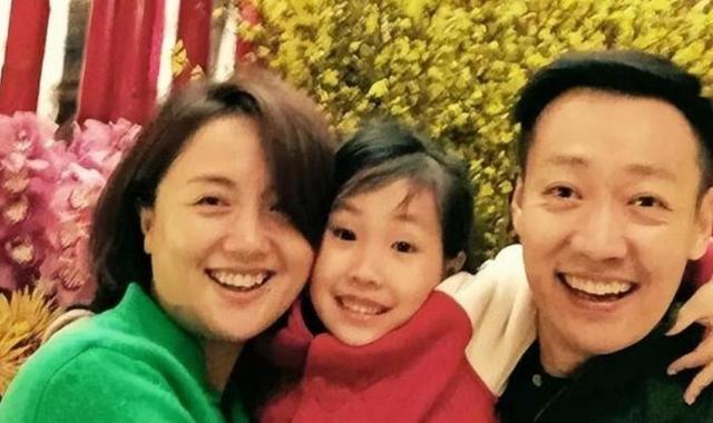 爱妻朱媛媛离世五月后，辛柏青再传来噩讯，原来他仍未走出悲伤