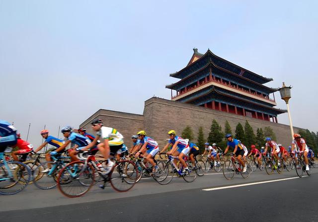 东京奥运亏损500亿，里约奥运亏141亿，那么北京奥运会亏了多少？