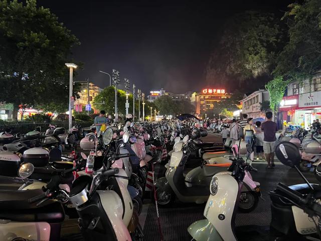 阳朔：暑期旅游服务提质，让山水之约更惬意​