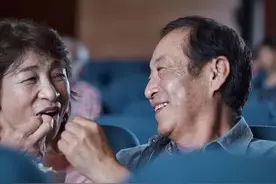 70岁这年，我和老伴决定以买卖的方式，把房子提前过户给女儿图片