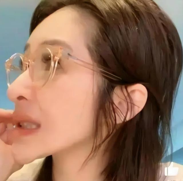 花无百日红，"纵欲过度"的萧亚轩，最终为自己的年少轻狂付出代价