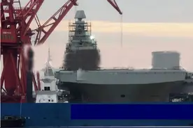 中国5万吨航母即将下水，电磁弹射器比福建号长，可弹射歼35战机图片