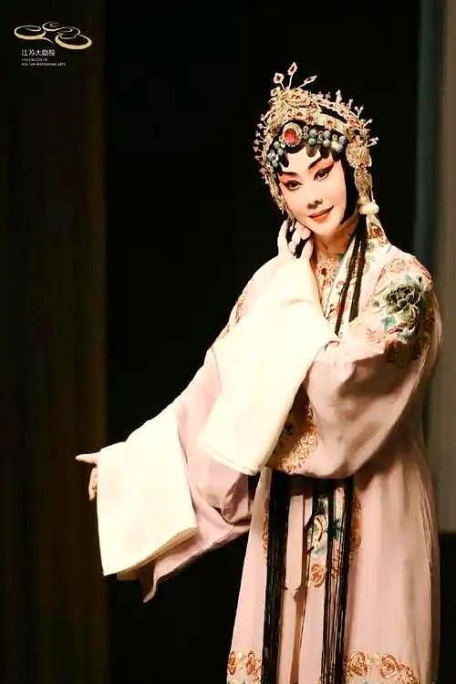 李胜素：事实胜于雄辩！哪个京剧名家把样板戏当作自己保留曲目？