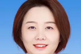 准“90后”高雅亭，进京挂职图片