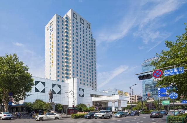 福利又来了,最高立减300元🥳上城文旅消费券抢不停!