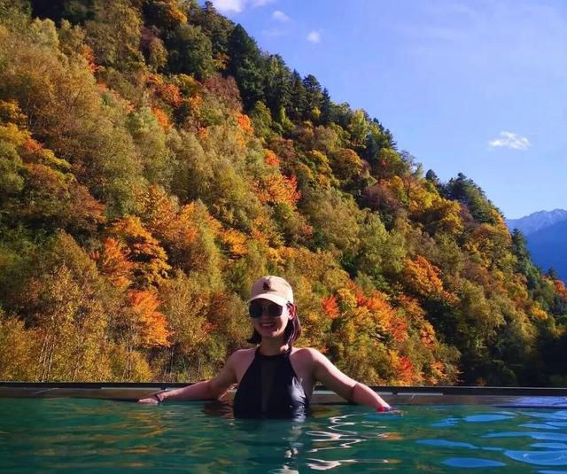 今年理县红叶开挂了！红得惊动天地，美到不可方物