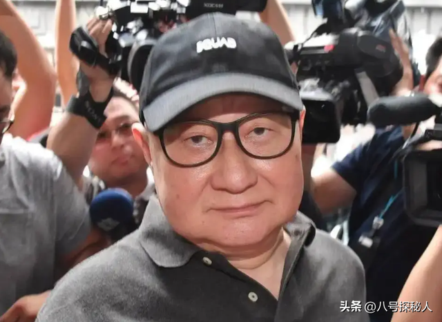 包养情人无数，娶初中同学女儿为妻，玩老婆闺蜜，嗜色如命的富豪