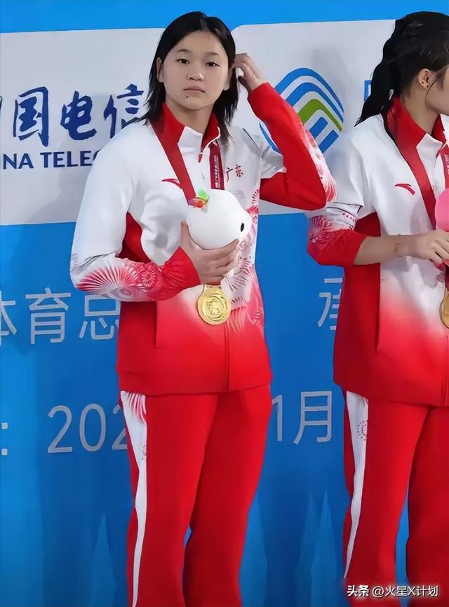 王伟莹终于坦白！难怪全红婵会退出个人赛，樊振东一个字都没说错