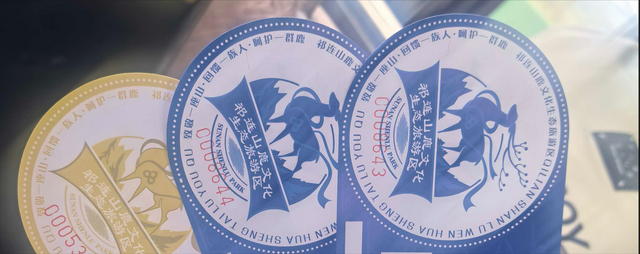 祁连山下的世外鹿苑