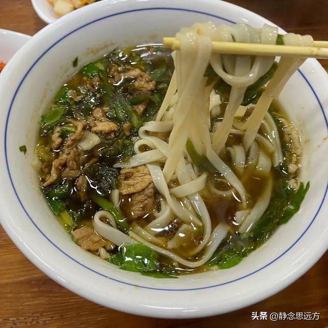 退休后跟着儿子到湖南长沙生活了一年，说实话我羡慕这的生活了