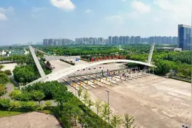 西安高新区开放型经济势头强劲 外贸进出口总量、增量均列陕西省第一图片