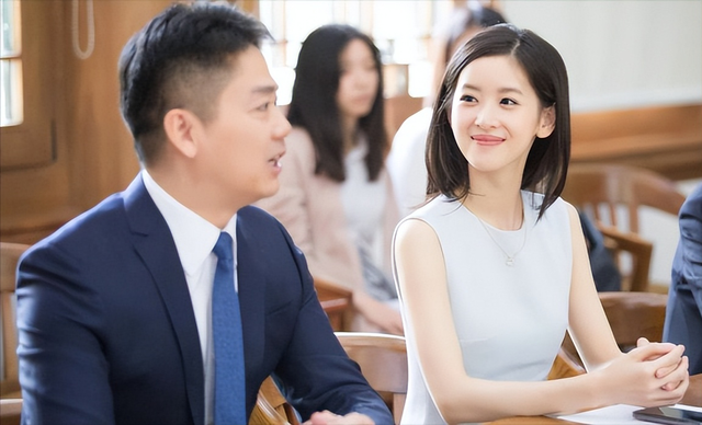 刘强东上千亿身家背后，儿子却是他一生的痛，感谢章泽天视如己出