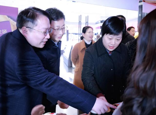 “跟着书本去旅行”图书馆结对走亲亭湖文旅推介会正式启动