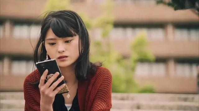 直播间的女主播，一次坦诚的自白