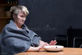 癌症患者食欲差、不想吃饭怎么办？除了药物治疗还有这些方法！图片