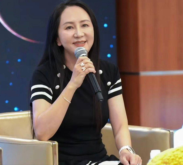 背刺中国，陷害孟晚舟的真凶被挖出来后，如今遭到了哪些报应？