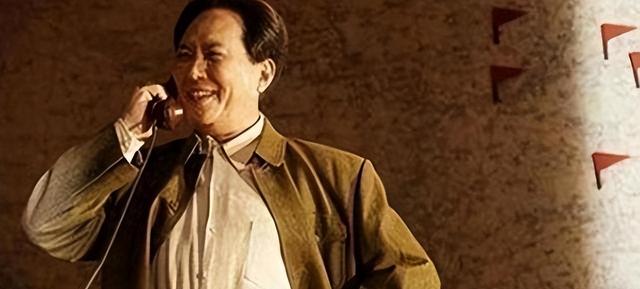 毛主席临终前为何拿掉叶剑英军权？众人不解，多年后才知主席苦心