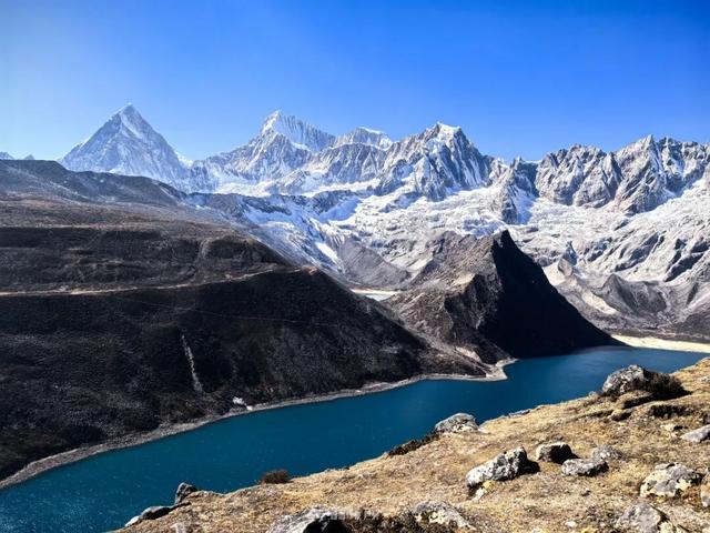 库拉岗日，“戏”真多！