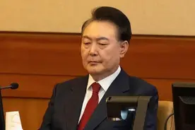 尹锡悦大势已去中途落跑，朝野协商谈崩了，中方为韩国送上好消息图片