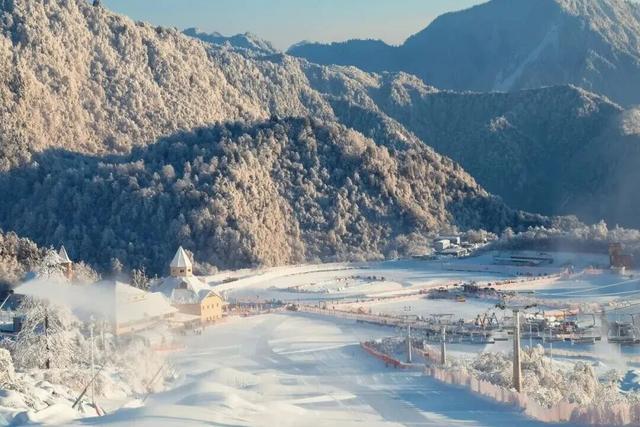 免票福利来袭，这个寒假西岭雪山放大招了！