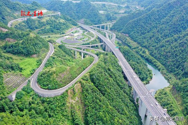 三市三县交界地，最美收费站，坐拥风景里