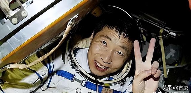 牺牲太大了！中国首个出舱女宇航员谈太空之旅：落地后路都走不了