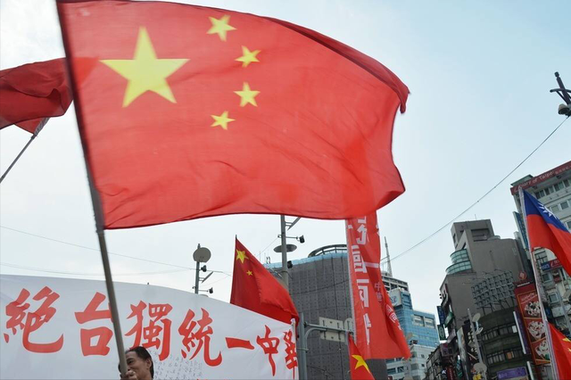 “台湾永远不可能回归中国”！她刚说完没两天，就意外被吊臂砸死