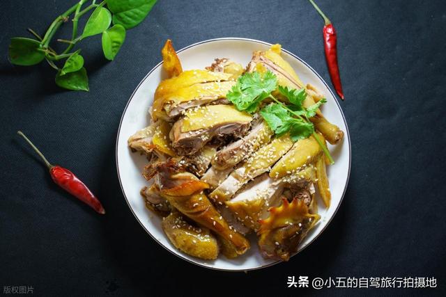 汤溪古镇攻略｜700 年冷门秘境！悬崖寺 + 小内蒙牧场，人少出片不挤