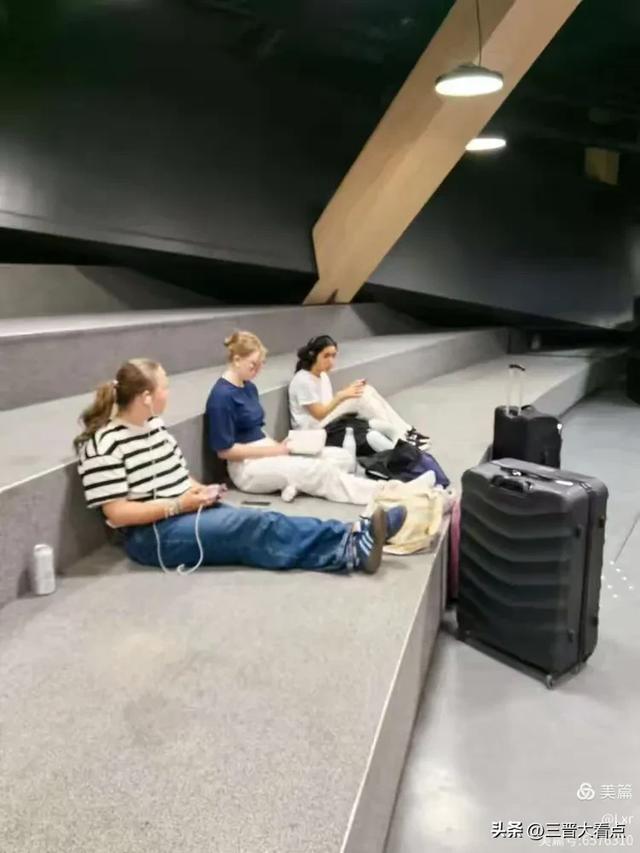 北欧旅游印象之三：芬兰赫尔辛基图书馆
