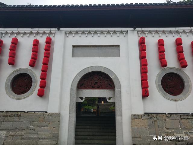 何以青岩：清朝末年，四教云集的青岩古镇的人文胜迹