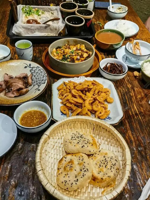 颜值拉满！洁白“雪乡”承包你的冬日梦境| 周末京郊微度假