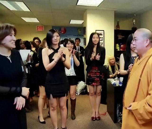 还有多少？知名女星被曝是少林方丈情妇，照片流出，本人愤怒辟谣