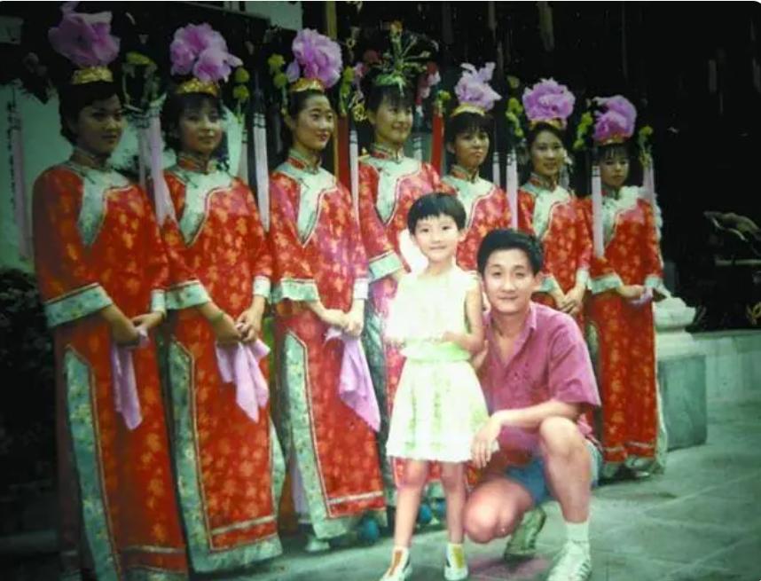 著名演员梁天:离过两次婚,爱女儿和儿子,情感现状如何?插图11 著名演员梁天:离过两次婚,爱女儿和儿子,情感现状如何?