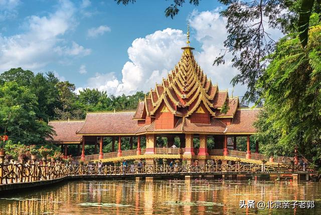 冬季自驾漫游指南：冬日暖途寻年味